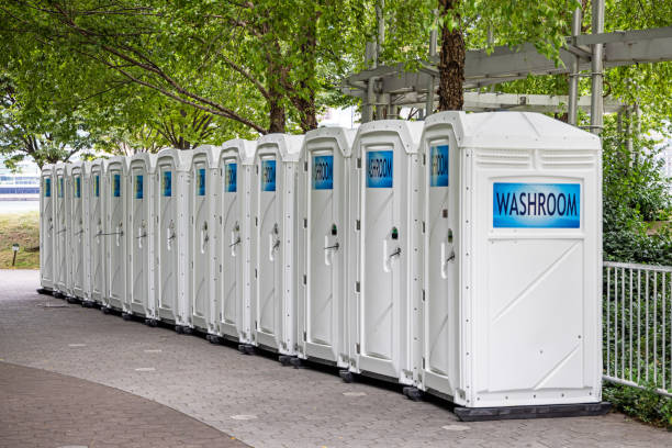 Best Portable bathroom rental  in North Fort Myers, FL